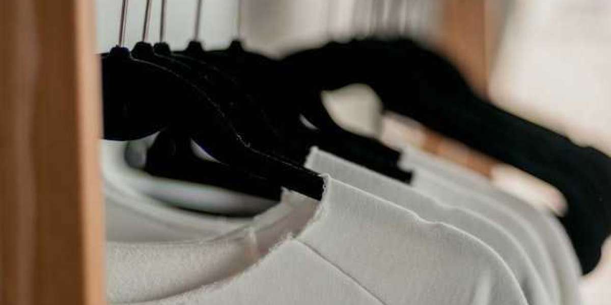 Top 5 Wholesale T-Shirts Companies in Chicago, IL