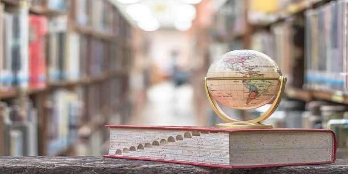 How University Essay Writers Can Help You Manage Your Workload