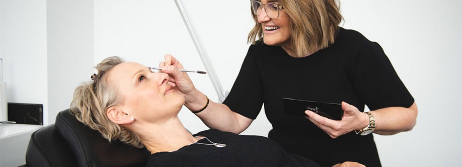 Lux Lashes Cover Image