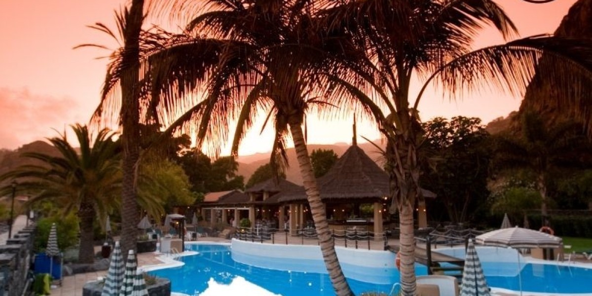 Enjoy The Luxury Visit at CDLC Barcelona