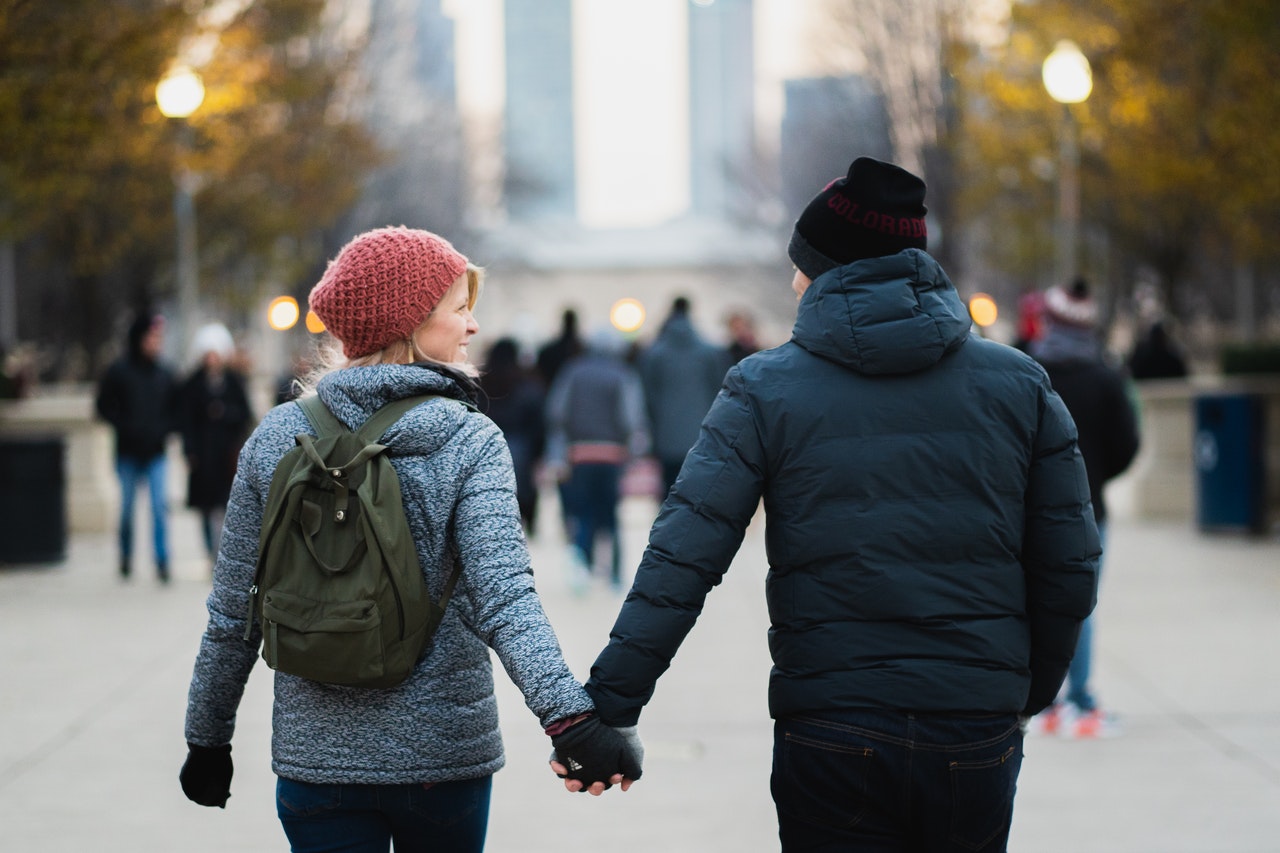 10 Dating Tips For An Introvert - Morning Lazziness