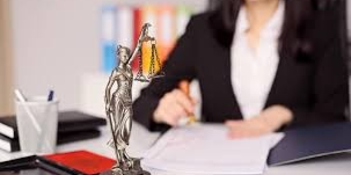 Safeguarding Ideas: The Role of an Intellectual Property Lawyer Near Me