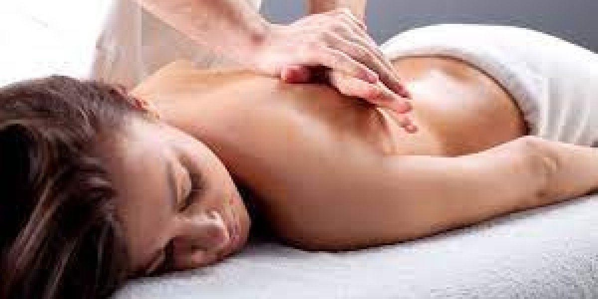 Ravishing Female Escorts Near Clifton
