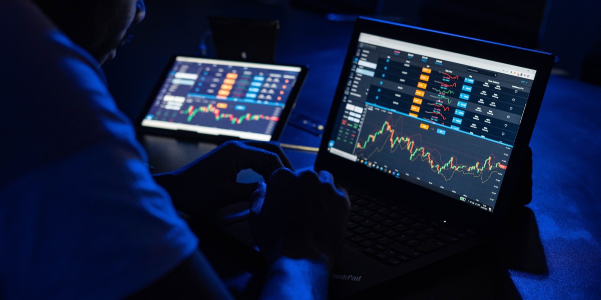 Securing Your Trades: The Role of Forex VPS in Enhancing Transaction Security