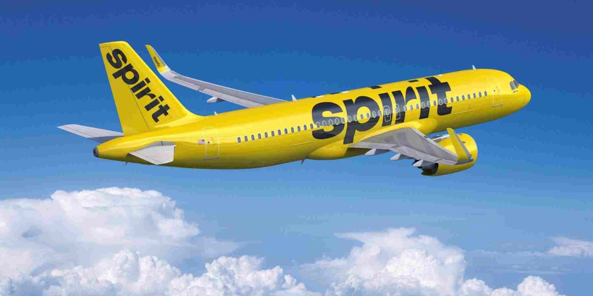 How do I speak to a live person at Spirit Airlines?