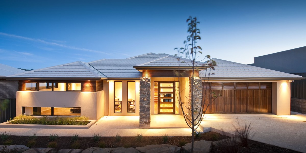 Luxury Living: What to Expect from High-End Custom Home Builders