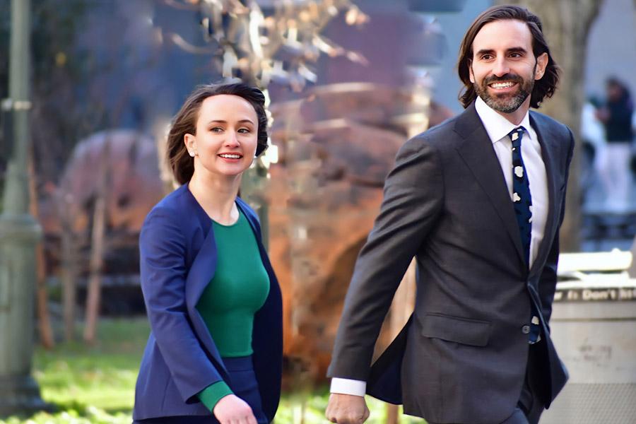 Professional Corporate Headshots: Tips for Choosing the Perfect Attire
