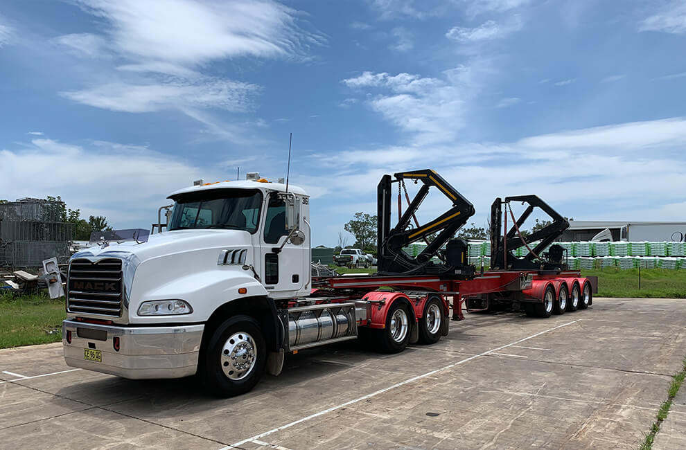 Essential Guide to Picking the Right Container Transport Service