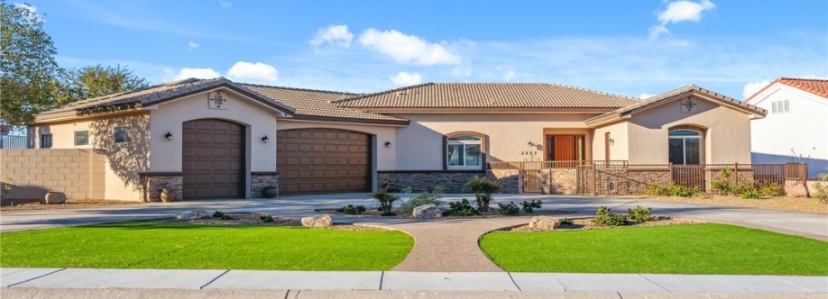 Best Real Estate Agent Lhc Cover Image