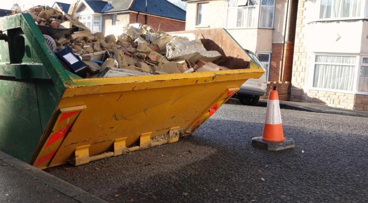 Top Benefits of Hiring a Skip for Residential and Commercial Projects - The News Brick