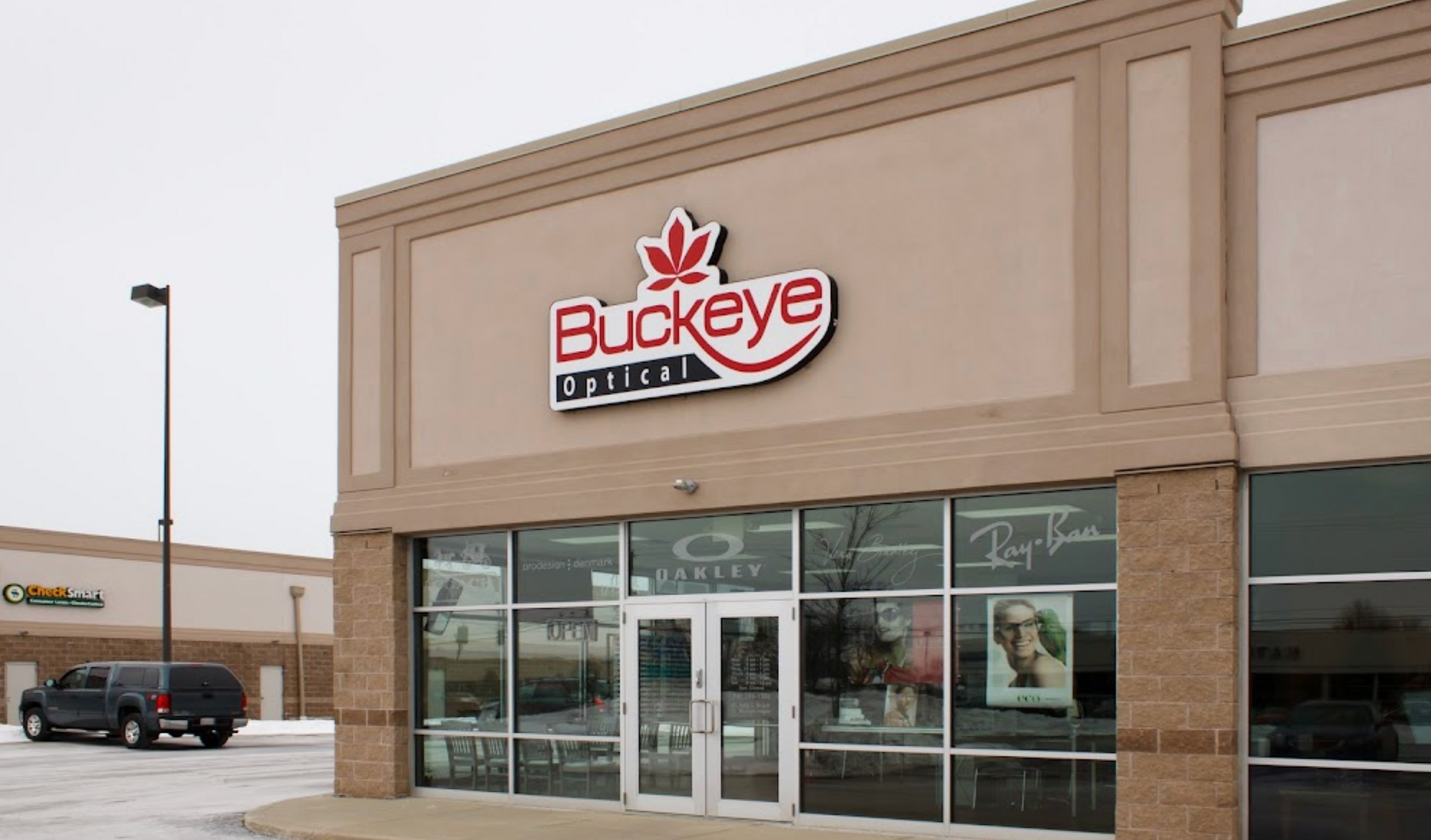 Step Up to Personalized Contact Lens Eye Exam in Ohio