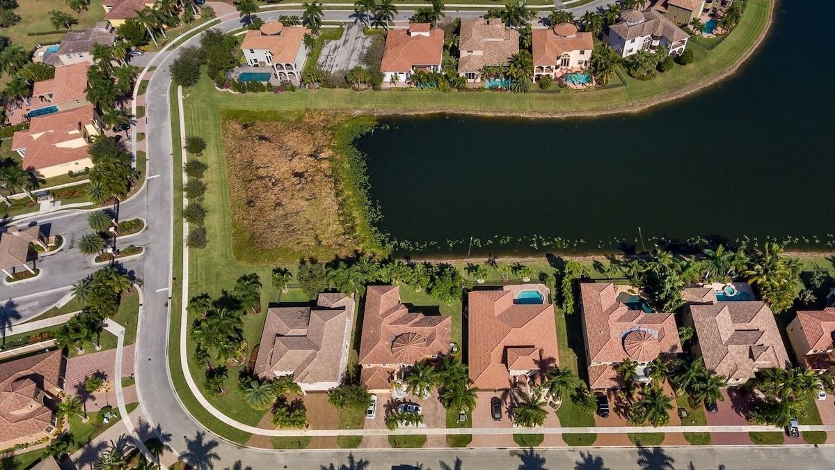 Wellington Mold Remediation Services: How to Pick the Best Company for Inspections, Testing, and Removal | Deem House